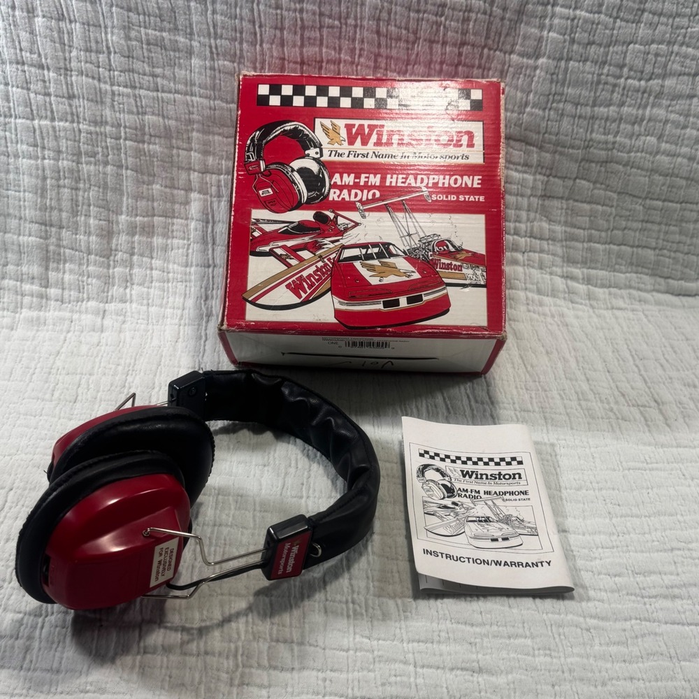 Vintage Winston Motorsports AM/FM Headphone Radio NASCAR Cigarette Headset Works
